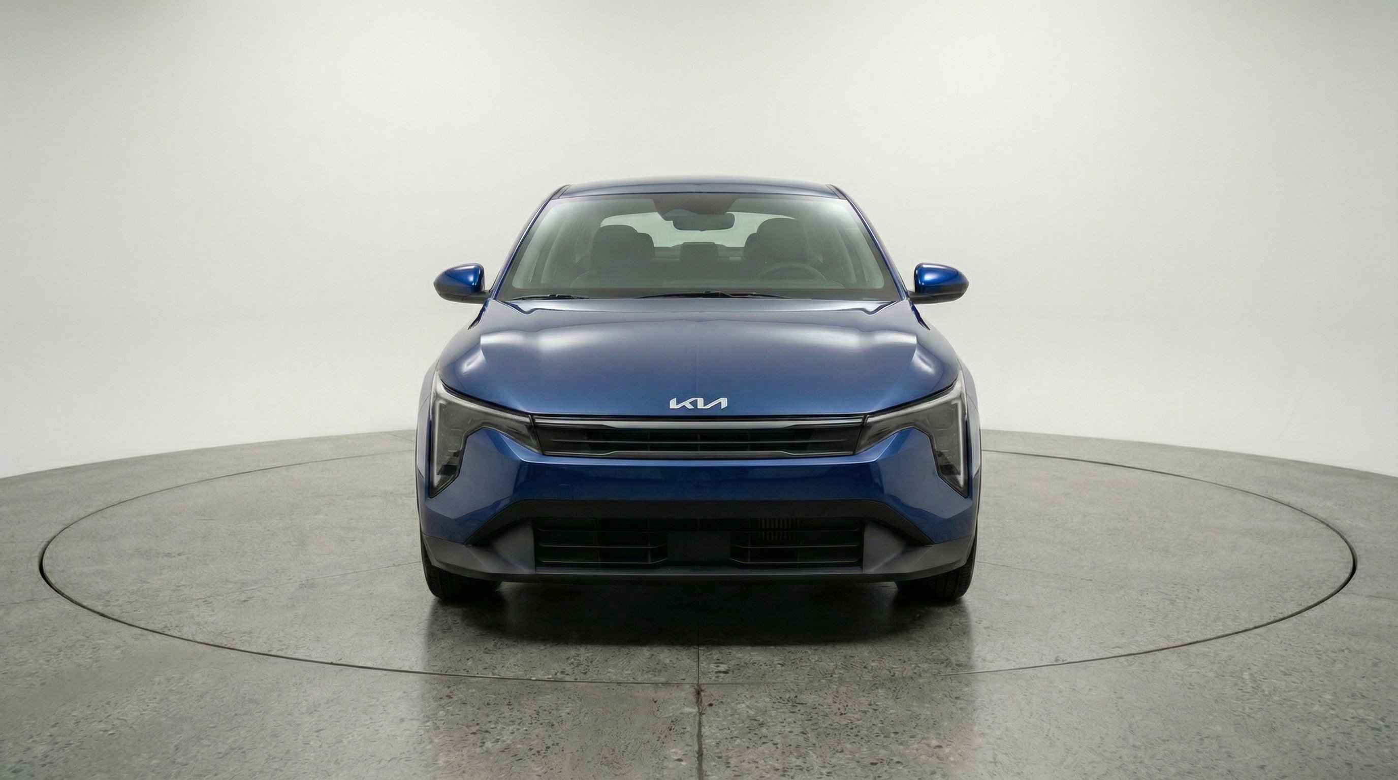 Used 2025 Kia K4 LXS image 2