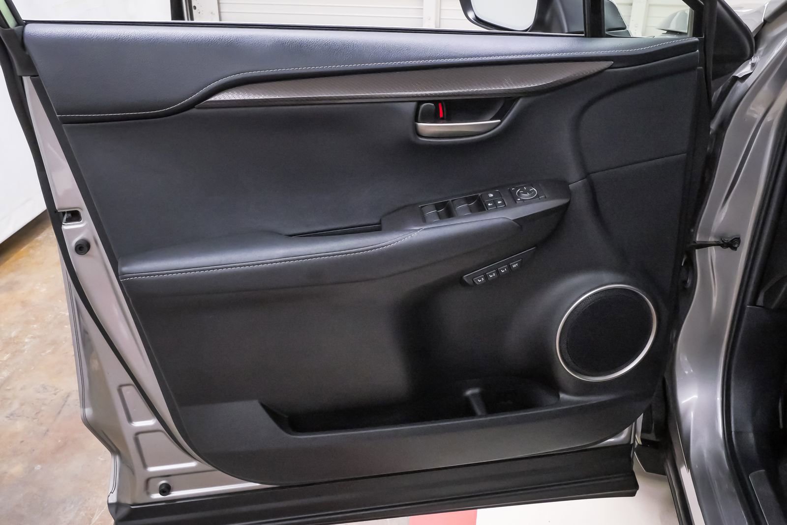 Used 2016 Lexus NX 200t FWD w/ Premium Package image 25