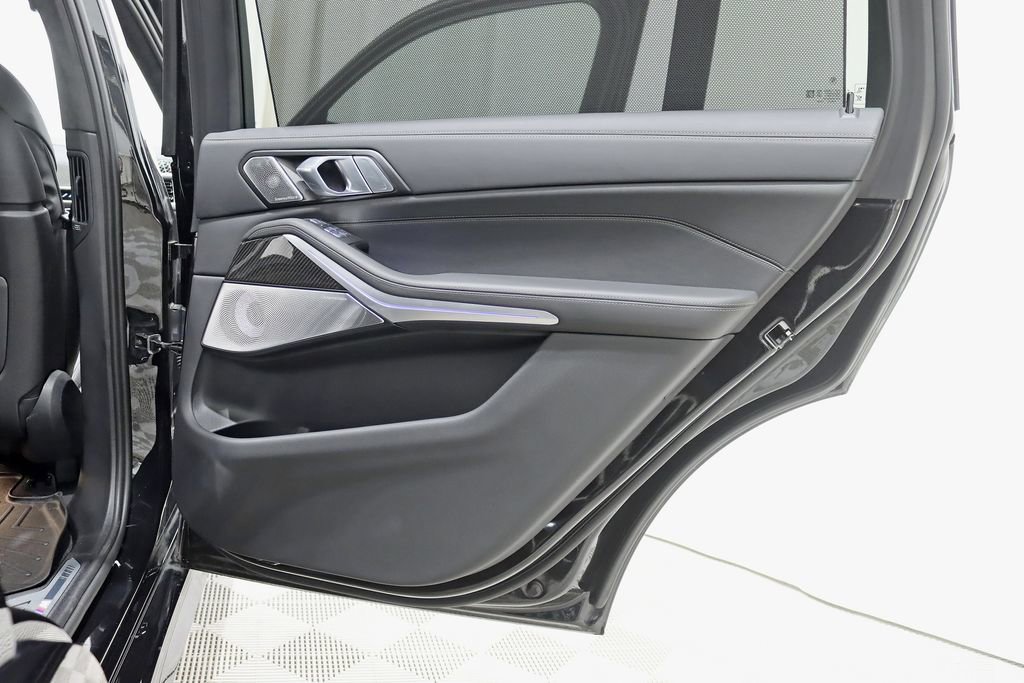 Used 2024 BMW X7 M60i w/ Executive Package image 45