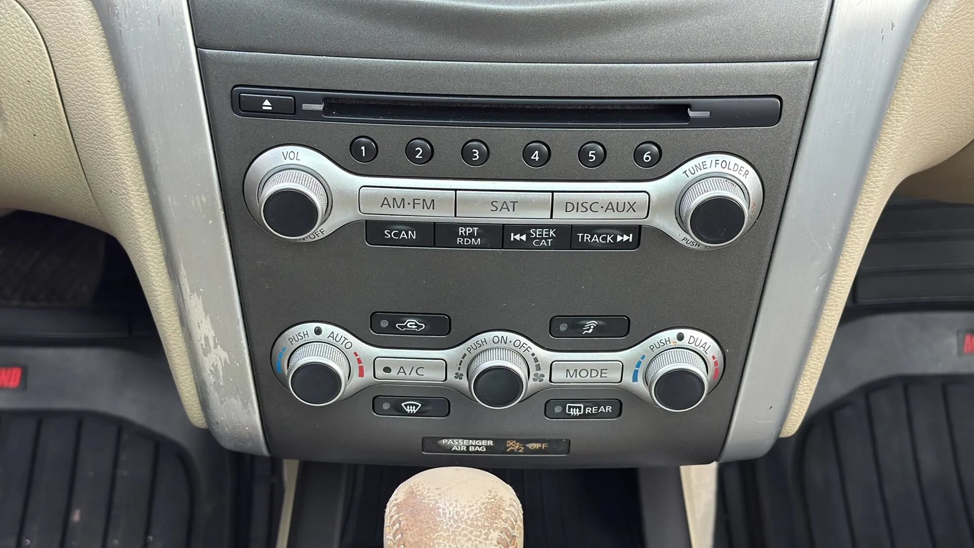 Used 2011 Nissan Murano SL w/ Navigation Pkg AWD/4WD image 36