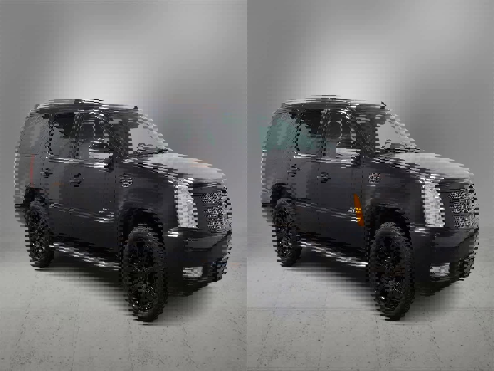 Used 2012 Cadillac Escalade Luxury image 2