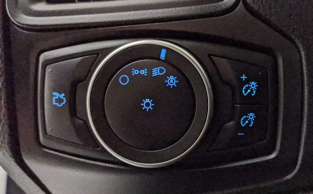 Used 2018 Ford Focus SE FWD image 13
