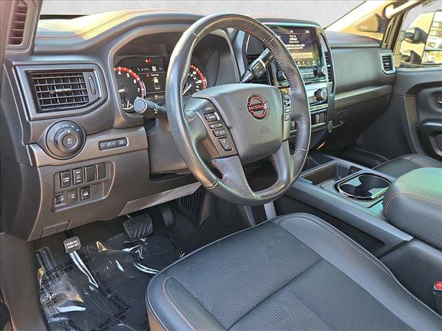 Used 2023 Nissan Titan PRO-4X AWD/4WD image 10