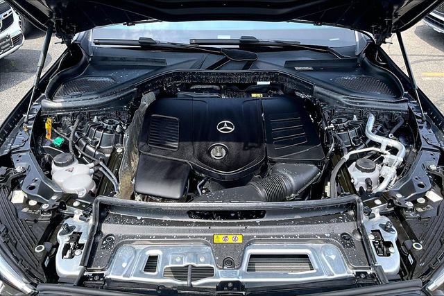 Certified 2025 Mercedes-Benz GLC 350e 4MATIC w/ AMG Line image 26