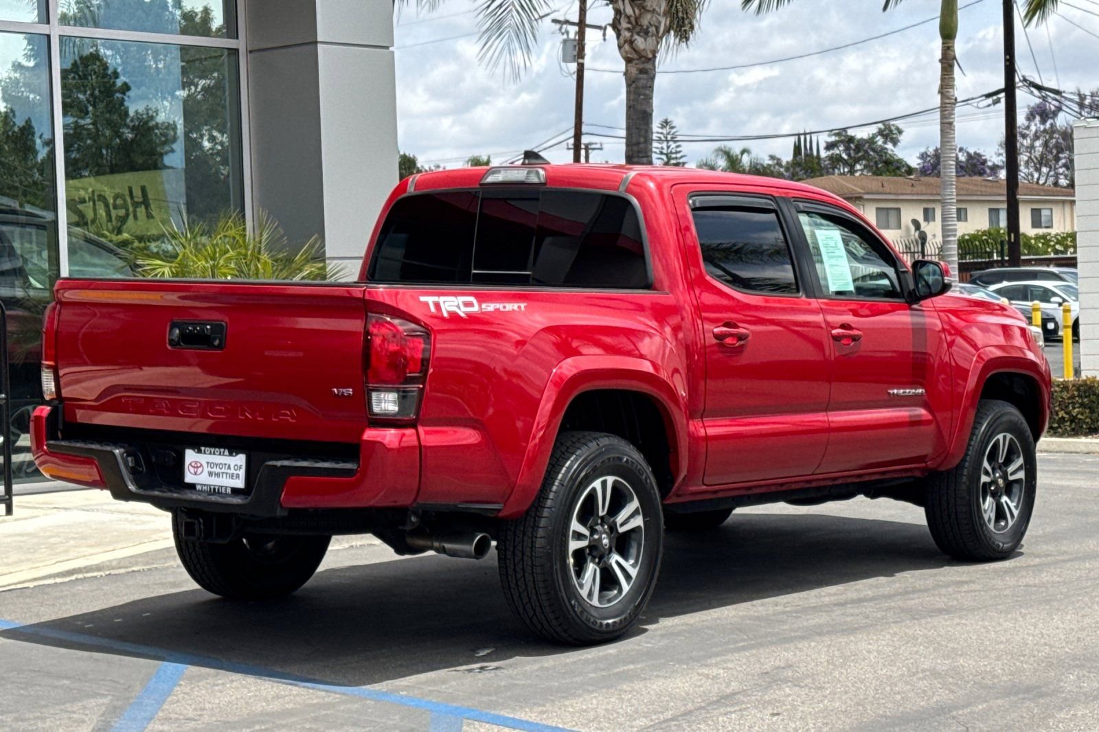 Certified 2018 Toyota Tacoma TRD Sport RWD image 5