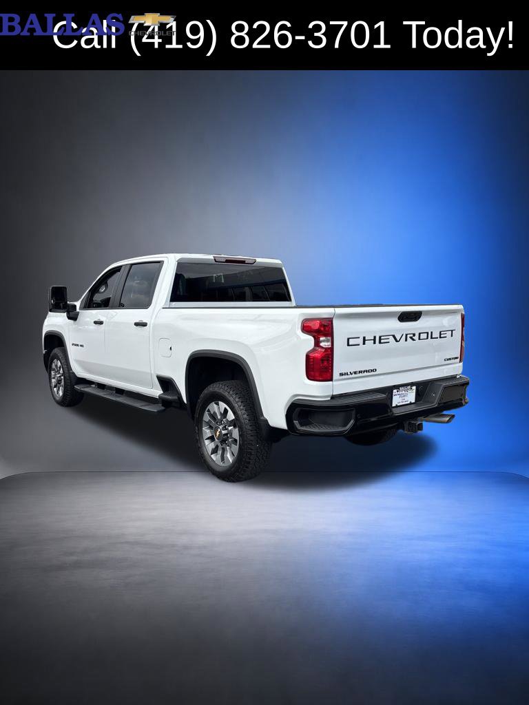 Used 2025 Chevrolet Silverado 2500 Custom w/ Custom Value Package AWD/4WD image 7