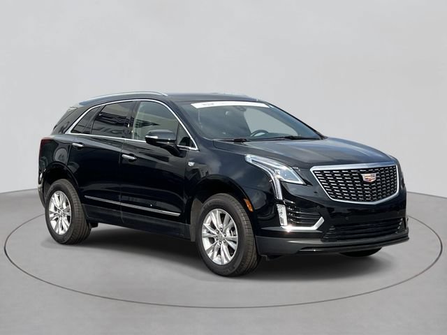 Certified 2025 Cadillac XT5 Luxury w/ LPO, Floor Liner Package FWD image 6