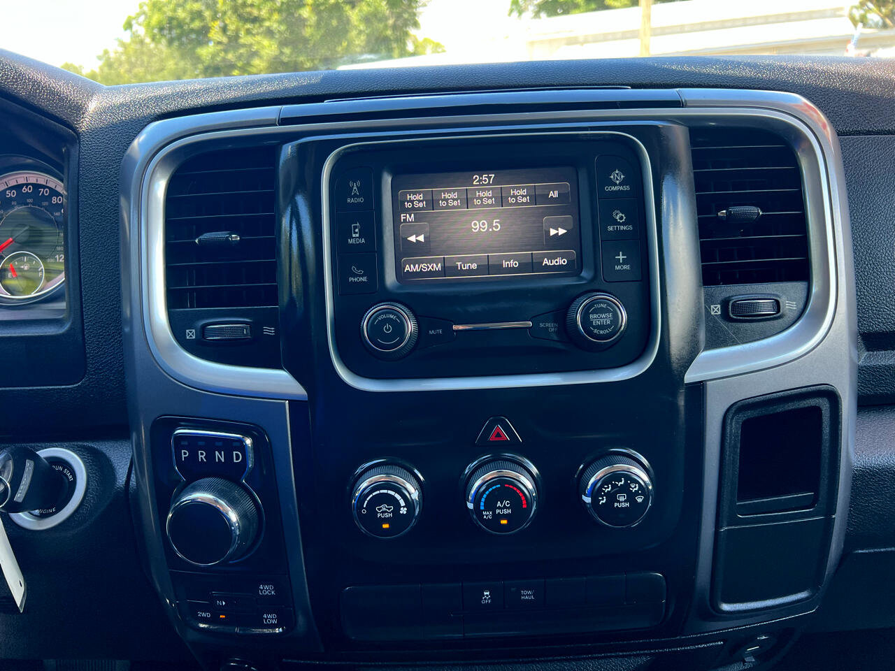 Used 2022 RAM 1500 Classic SLT image 16