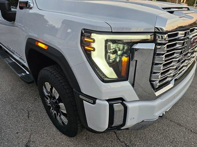 New 2026 GMC Sierra 2500 Denali w/ Technology Package image 10