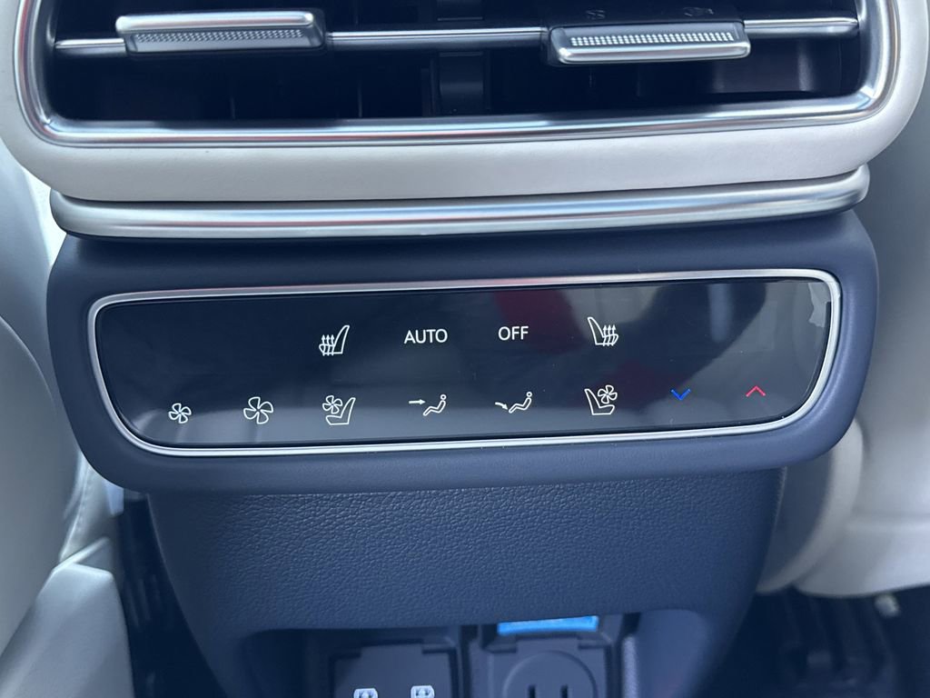 New 2026 Genesis GV80 3.5T Prestige AWD/4WD image 23