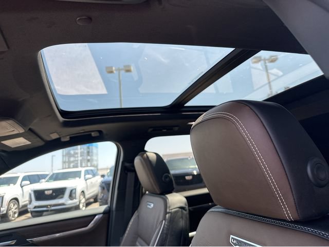 New 2026 GMC Acadia Denali Ultimate w/ LPO, Floor Liner Package FWD image 26