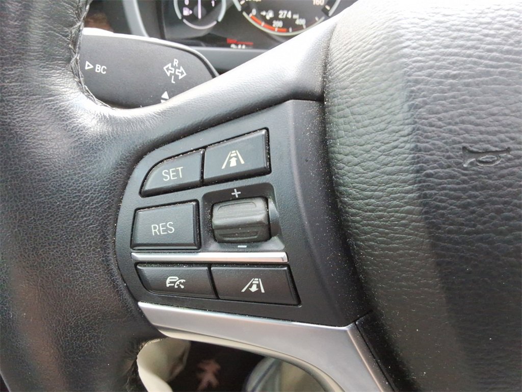 Used 2017 BMW X5 xDrive40e image 30