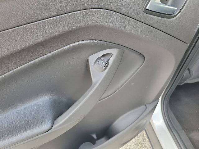 Used 2018 Ford Escape SE image 10