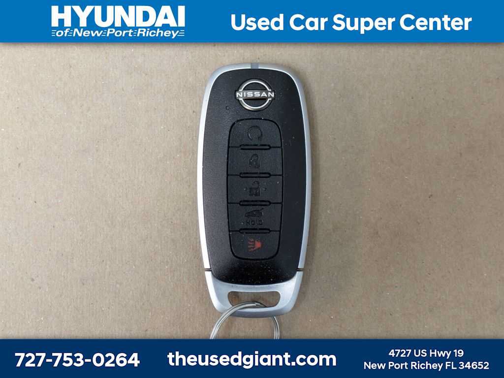 Used 2024 Nissan Rogue SV w/ SV Premium Package AWD/4WD image 40