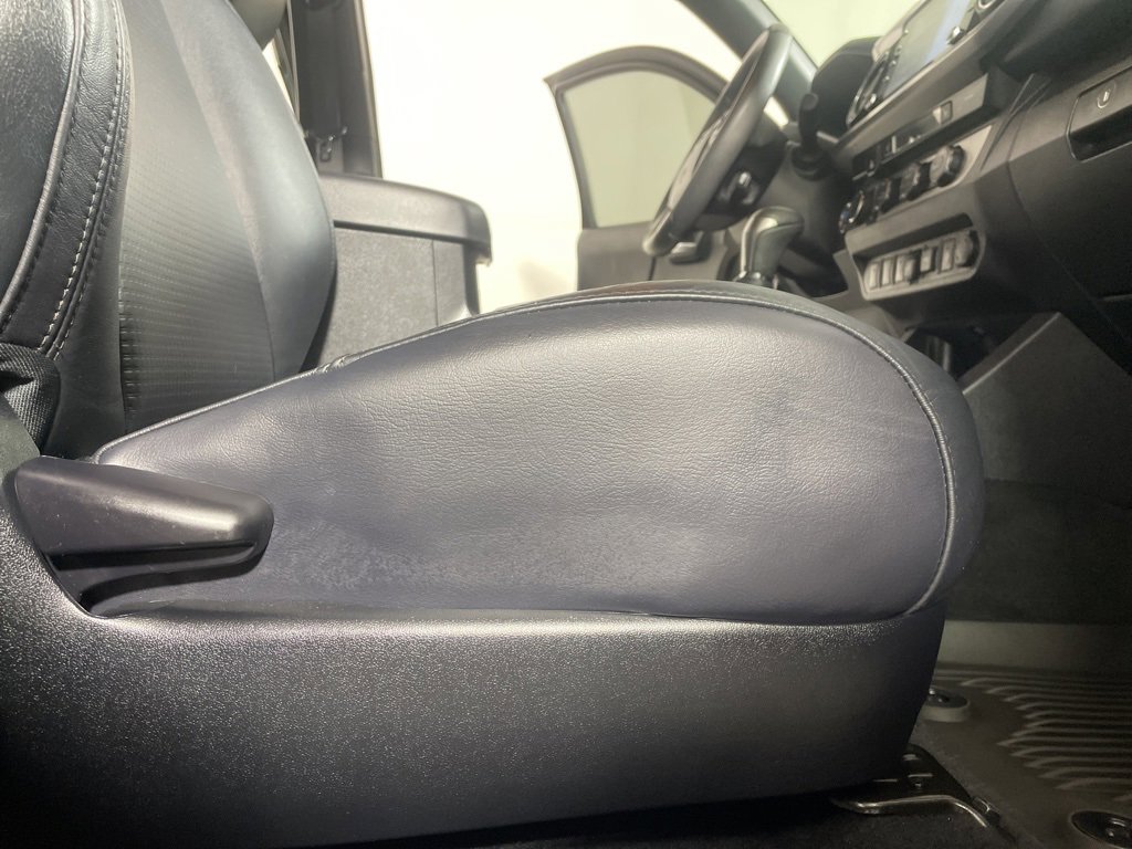 Used 2023 Toyota Tacoma Limited image 22