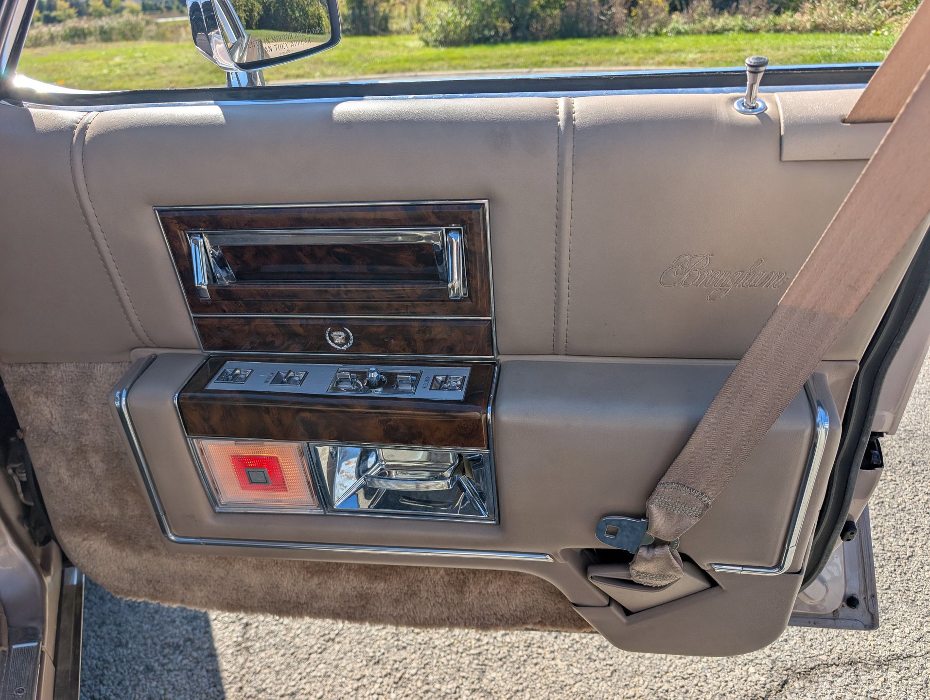 Used 1990 Cadillac Brougham image 80