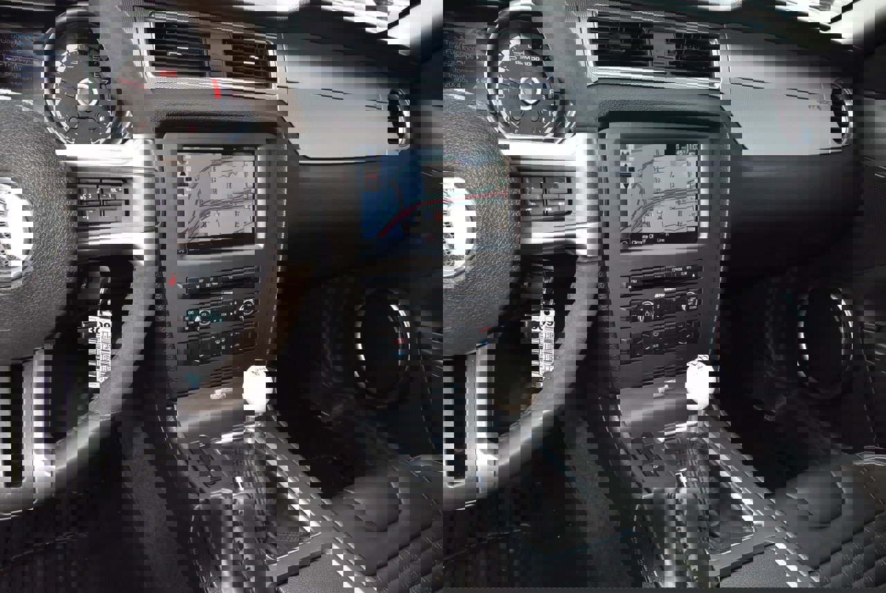 Used 2013 Ford Mustang Shelby GT500 image 26