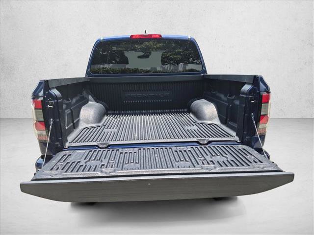 Used 2022 Nissan Frontier SV w/ Technology Package AWD/4WD image 6