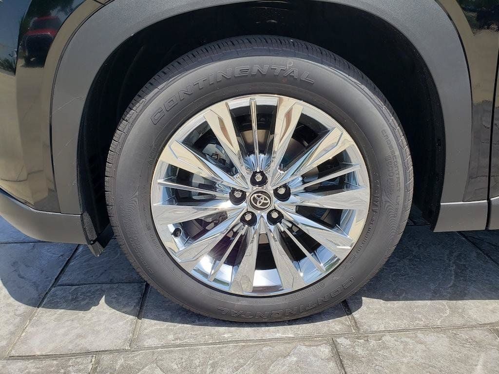 New 2026 Toyota Grand Highlander AWD image 15