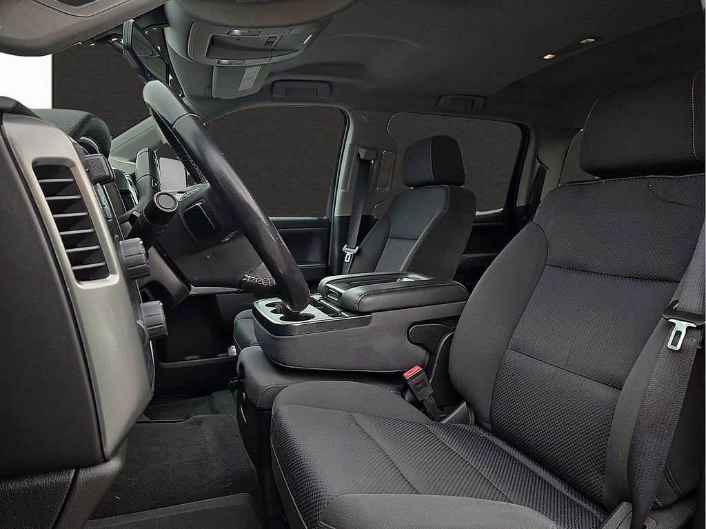 Used 2019 Chevrolet Silverado 2500 LT w/ LT Convenience Package AWD/4WD image 11