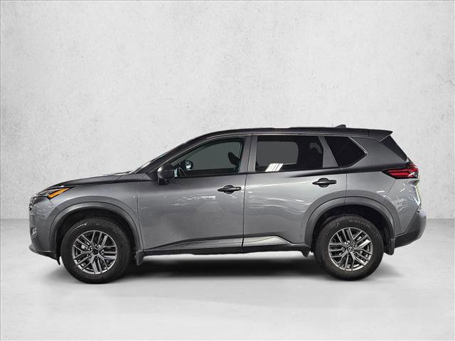 Used 2023 Nissan Rogue S FWD image 9