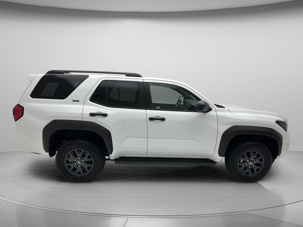 Used 2025 Toyota 4Runner SR5 AWD/4WD image 6