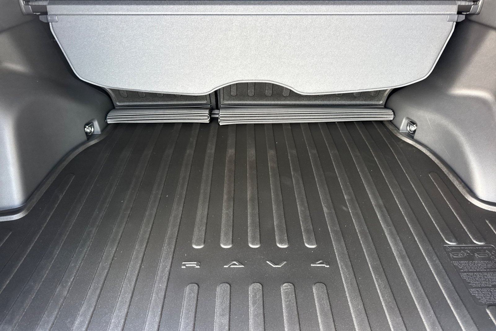 New 2026 Toyota RAV4 SE AWD/4WD image 17