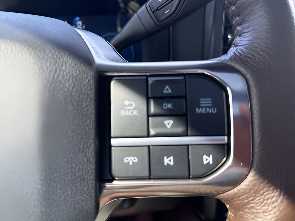 Used 2025 Ford F250 King Ranch w/ Chrome Package image 18