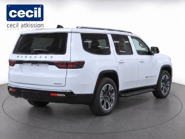 Used 2024 Jeep Wagoneer L Series II RWD image 16
