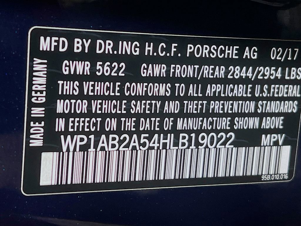 Used 2017 Porsche Macan S image 28