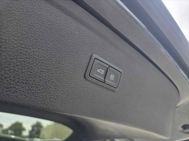 Certified 2025 Audi Q5 2.0T Premium image 18