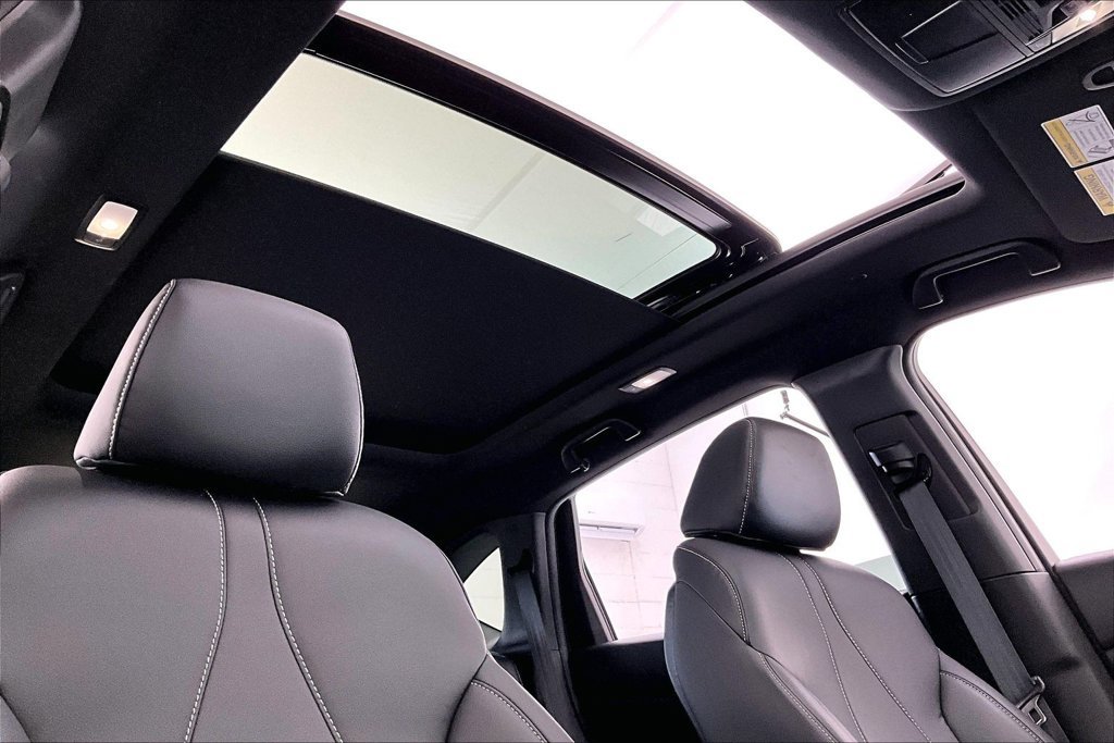 Certified 2025 Acura RDX SH-AWD image 21
