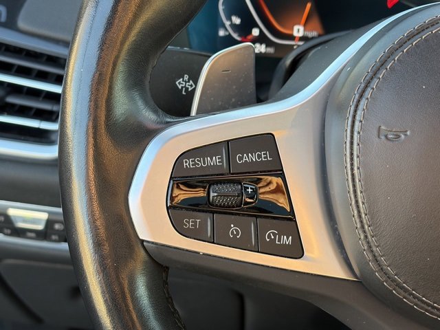 Used 2023 BMW X6 M50i w/ Parking Assistance Package image 15