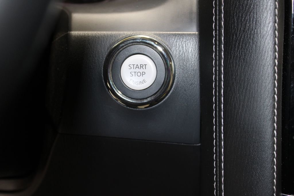 Used 2024 Nissan Armada SL w/ Captain's Chairs Package image 54