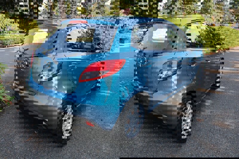 Used 2012 MAZDA MAZDA2 Sport image 3