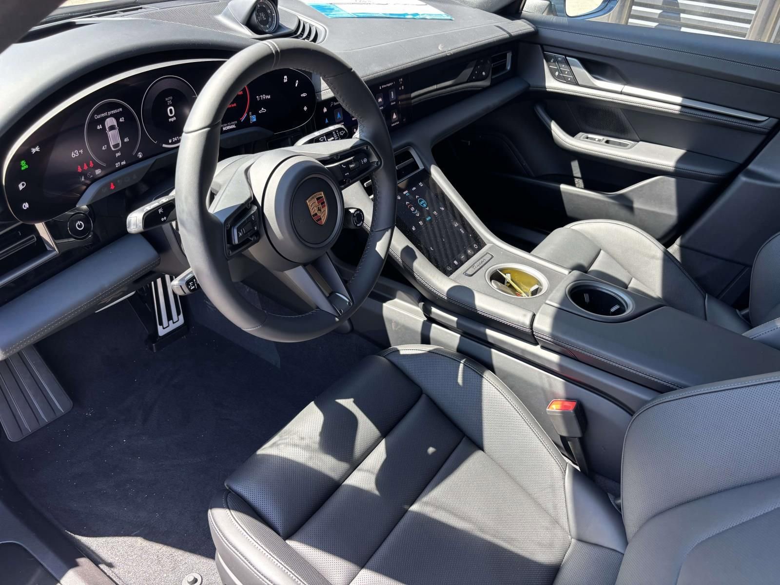 New 2026 Porsche Taycan 4S AWD/4WD image 4