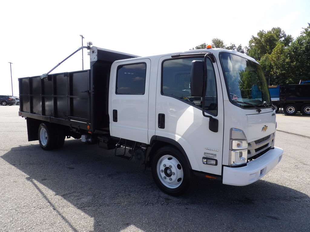 Used 2024 Chevrolet Low Cab Forward RWD image 22