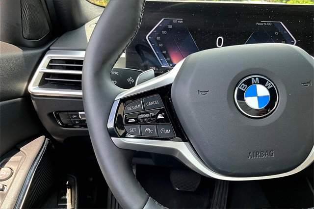 Used 2025 BMW 330i Sedan image 10