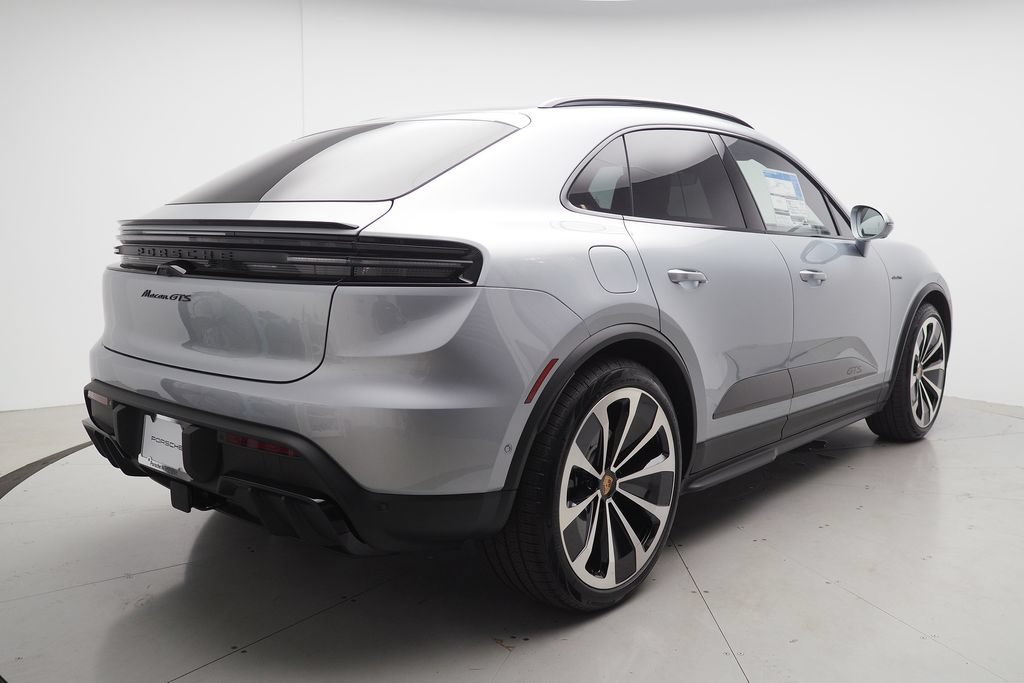 New 2026 Porsche Macan GTS Electric AWD/4WD image 5