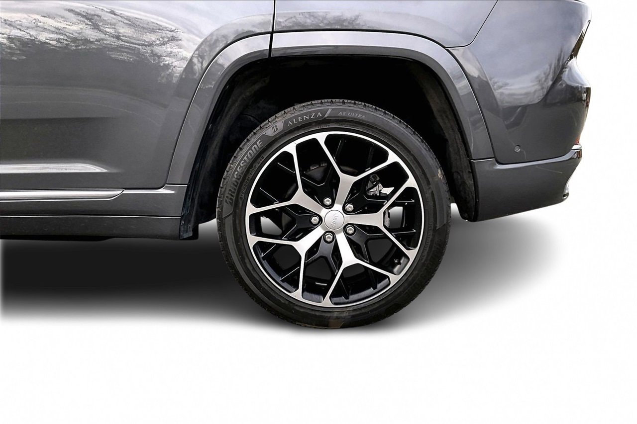 Certified 2022 Jeep Grand Cherokee Summit image 35