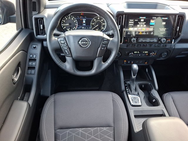 Used 2026 Nissan Frontier SV w/ All-Weather Content Package AWD/4WD image 14