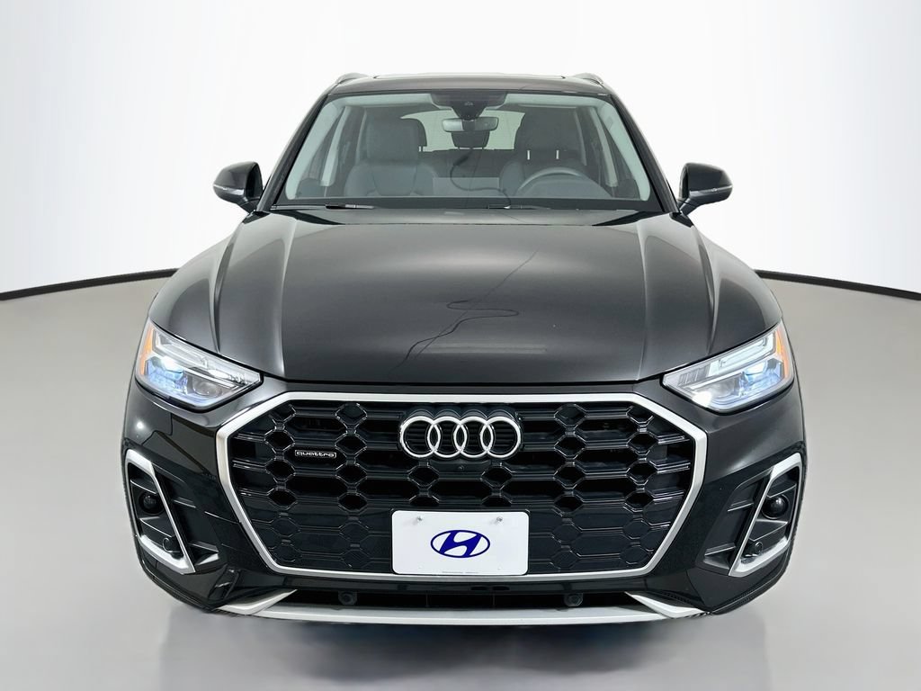 Used 2024 Audi Q5 2.0T Premium Plus AWD/4WD image 2