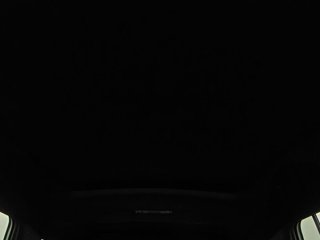 Used 2025 Chevrolet Traverse RS w/ LPO, Floor Liner Package FWD image 17