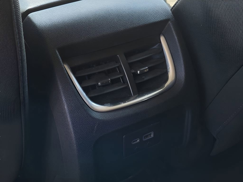 Used 2022 Chevrolet Blazer LT image 27