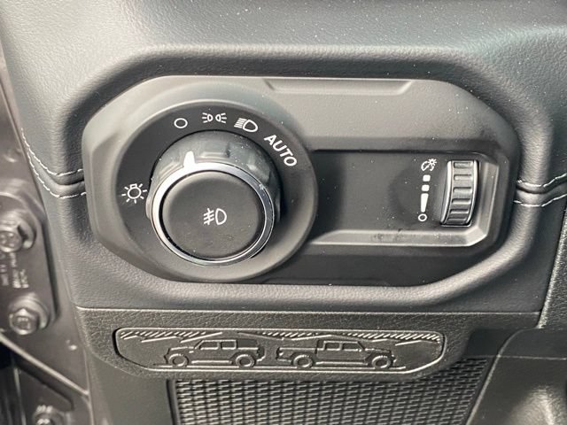 New 2026 Jeep Wrangler Unlimited Sahara AWD/4WD image 27