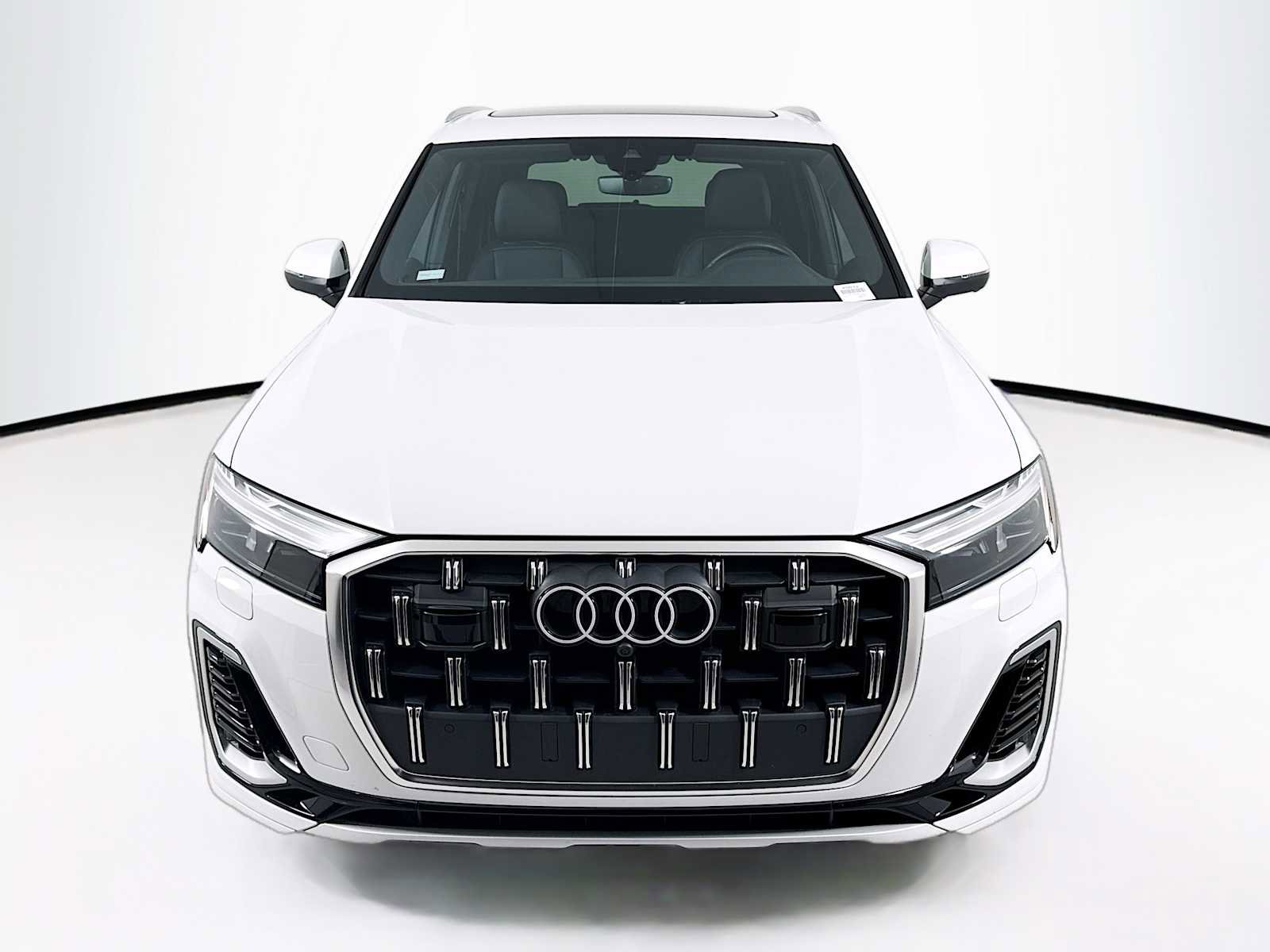Used 2025 Audi Q7 3.0T Premium Plus w/ Premium Plus Package image 6