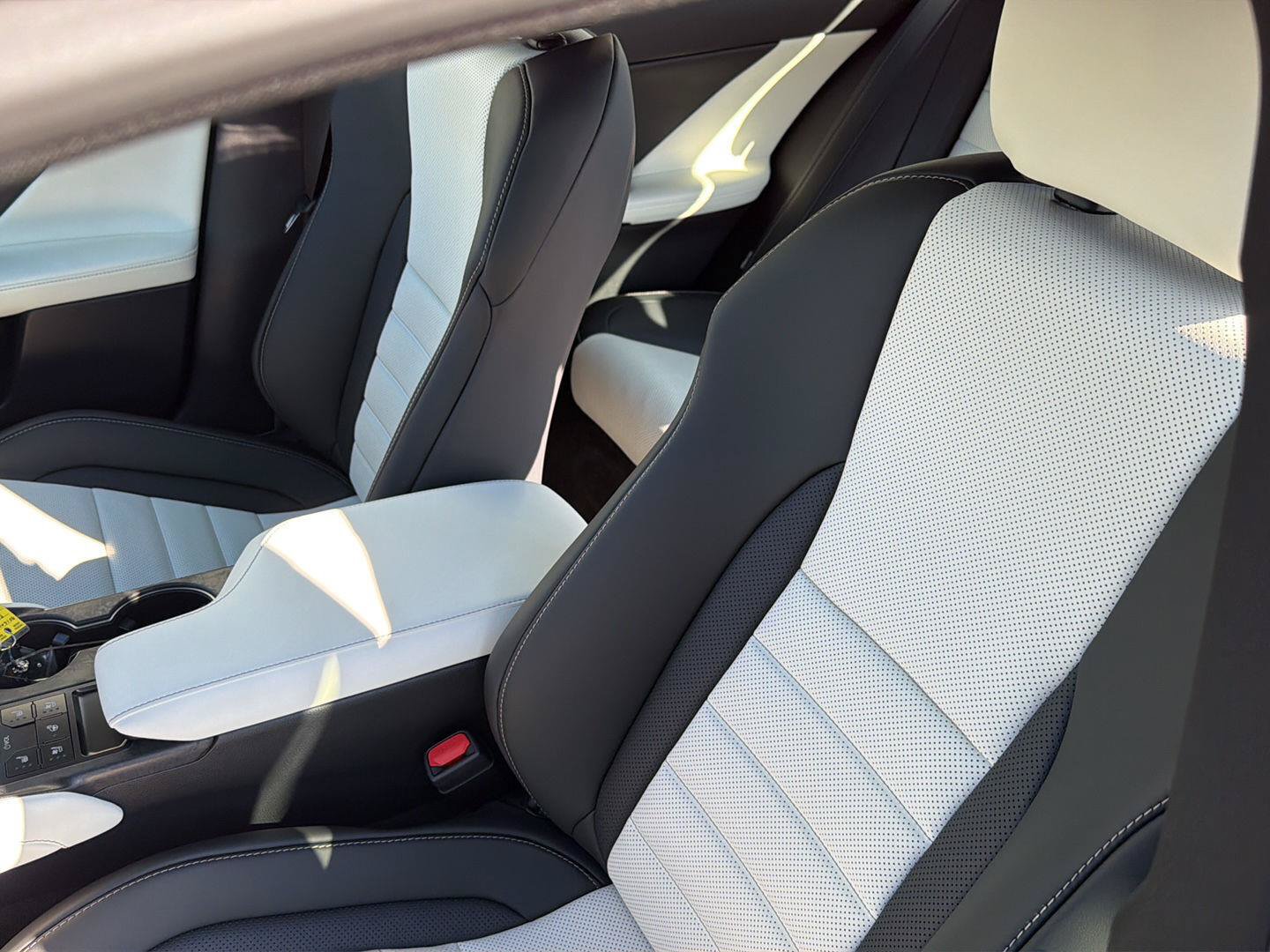 New 2026 Lexus IS 350 F Sport w/ Technology Package RWD image 29