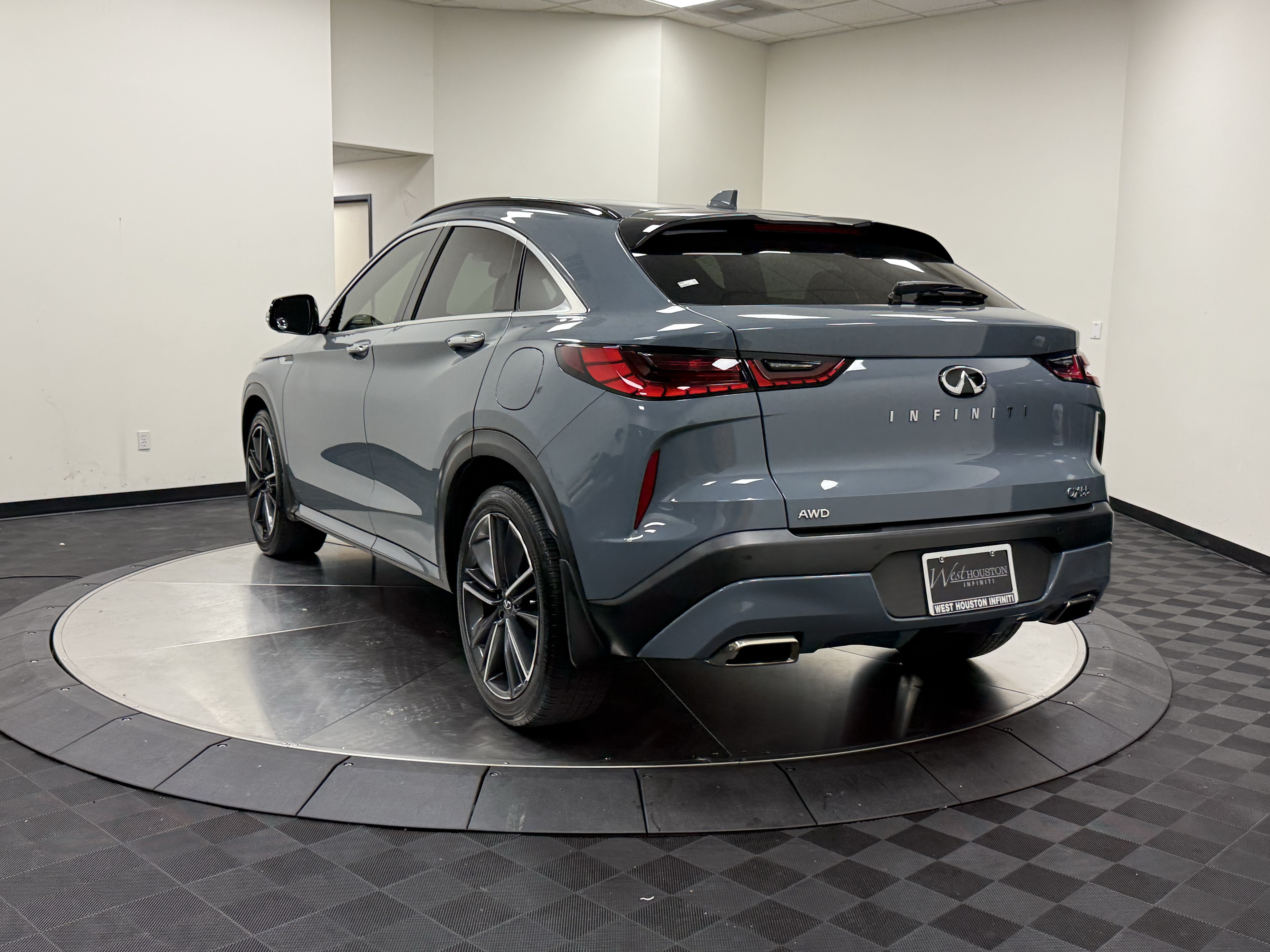 Certified 2023 INFINITI QX55 Sensory w/ Lighting Package AWD/4WD image 6