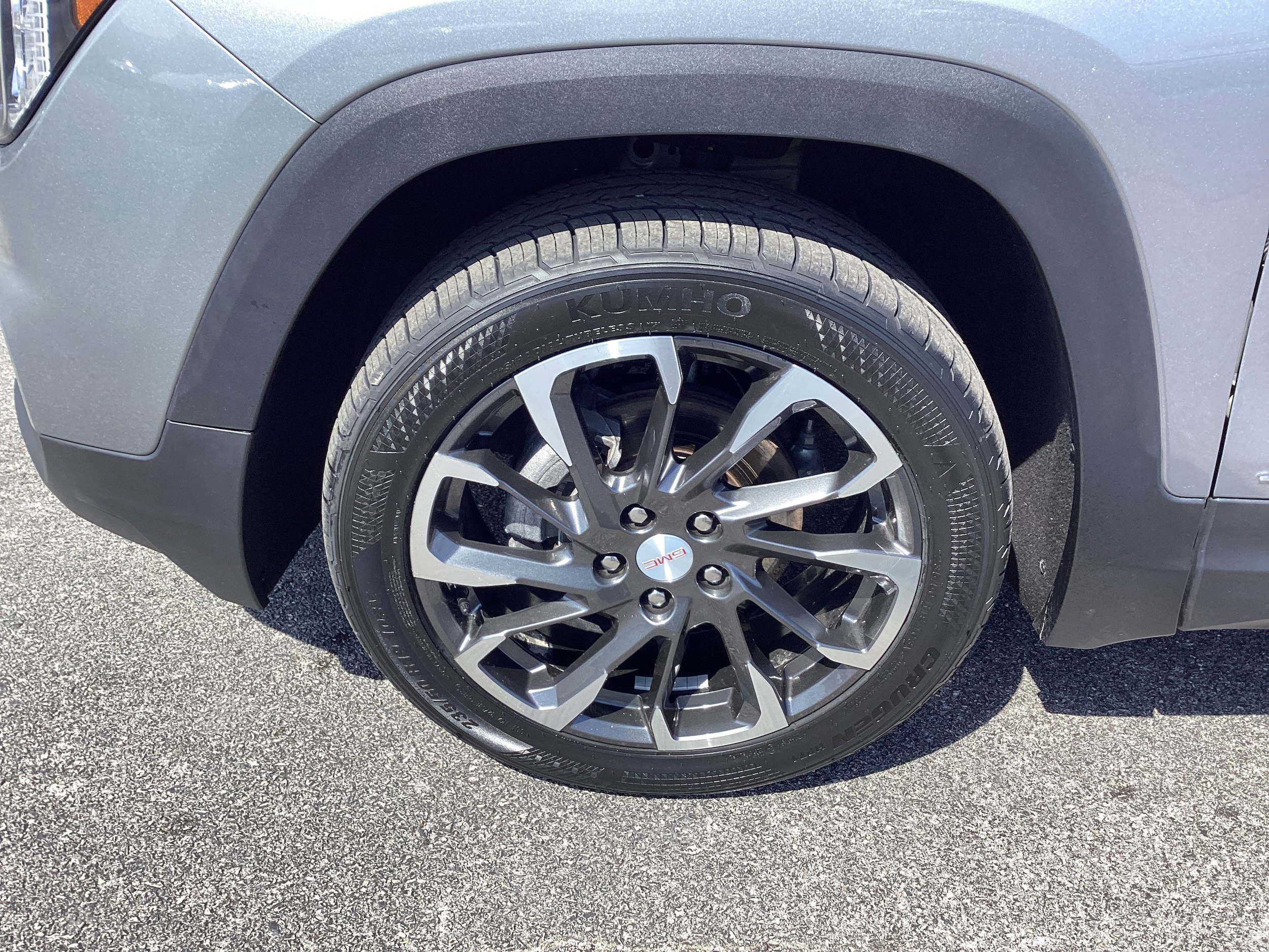 Used 2024 GMC Terrain SLT w/ LPO, Floor Liner Package AWD/4WD image 7