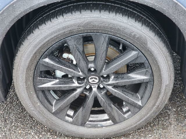 Used 2023 MAZDA CX-9 Carbon Edition image 18